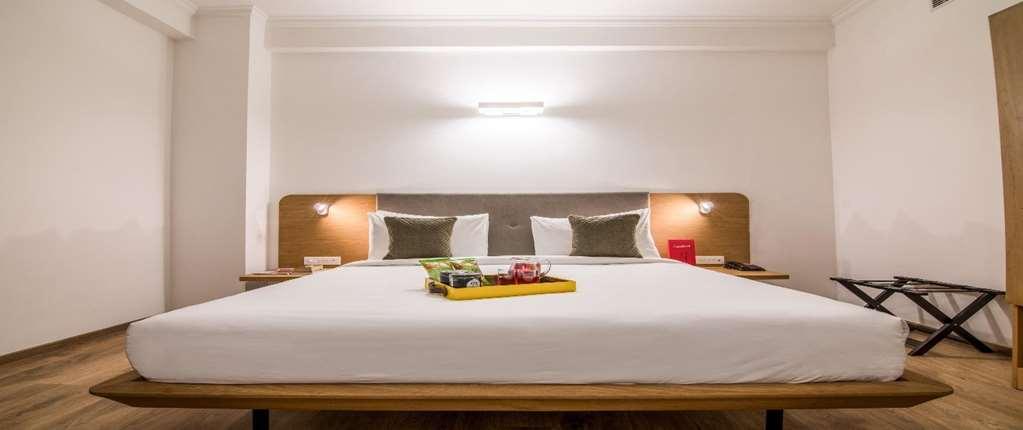 Oyo Townhouse 028 Corporate Suite Нойда Номер фото